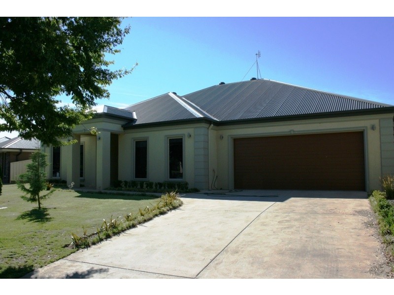 11 Currawong Court Murray Downs Via, Swan Hill VIC 3585
