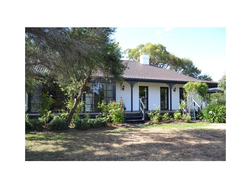 Gisborne South VIC 3437
