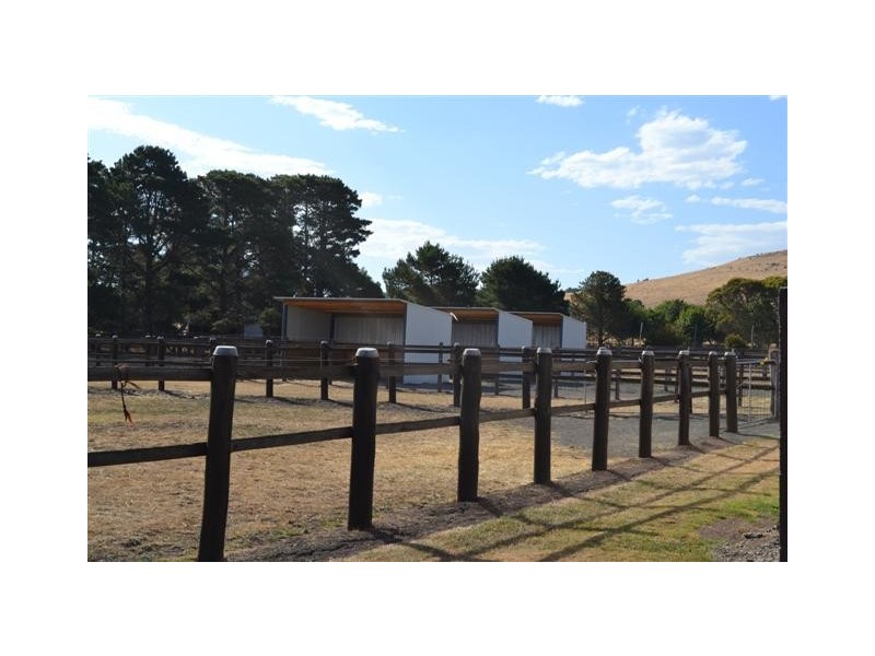 Gisborne South VIC 3437
