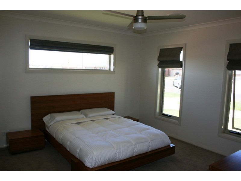 27 Boobialla Drive, Swan Hill VIC 3585