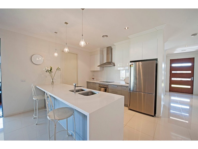 11 Redgum Street, Swan Hill VIC 3585