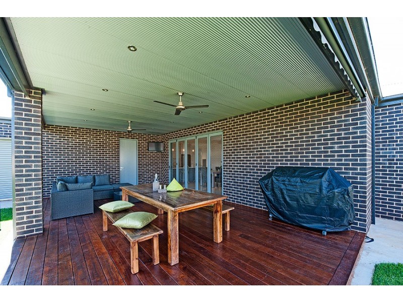 11 Redgum Street, Swan Hill VIC 3585