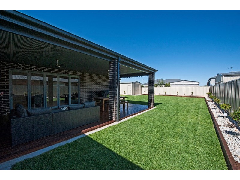11 Redgum Street, Swan Hill VIC 3585
