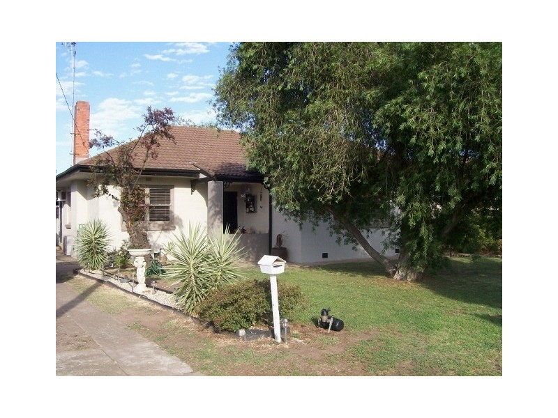 9 Barooga St, Berrigan NSW 2712