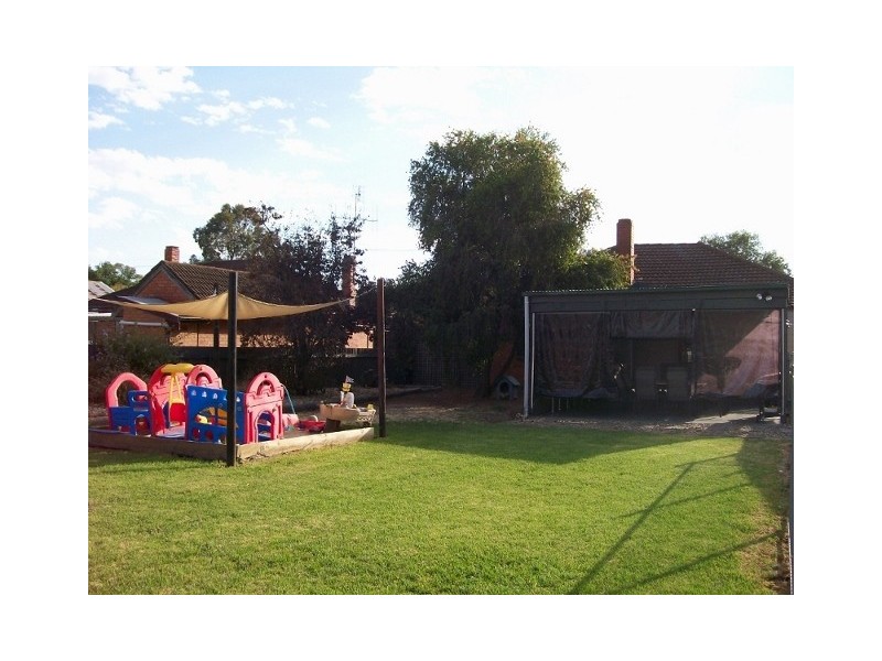 9 Barooga St, Berrigan NSW 2712