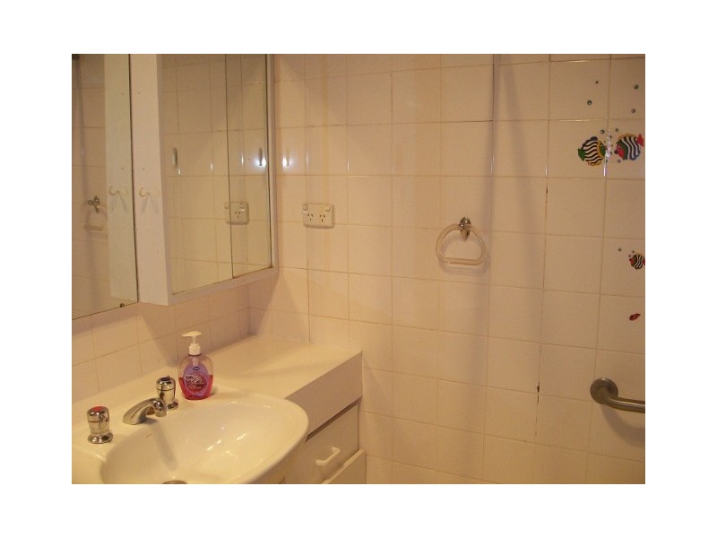 62 Buller St, Oaklands NSW 2646