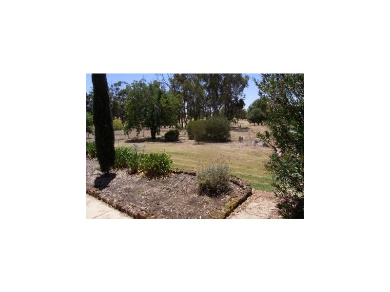 1 Brimble Road, Kaniva VIC 3419