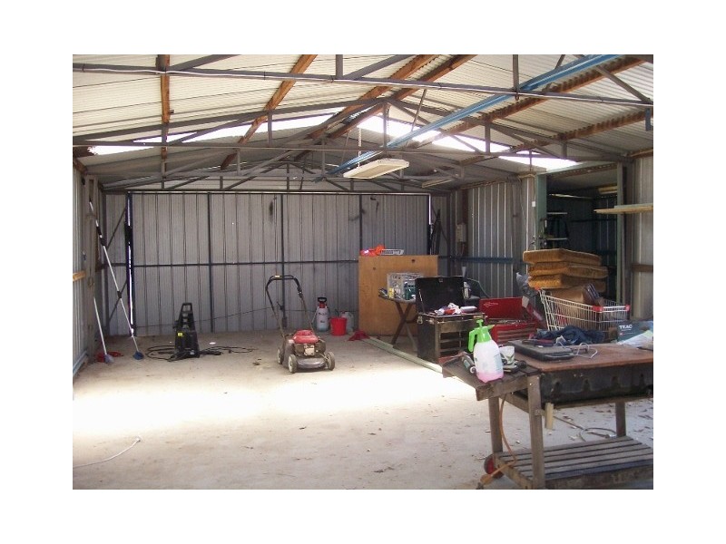 13 Robertson St, Berrigan NSW 2712