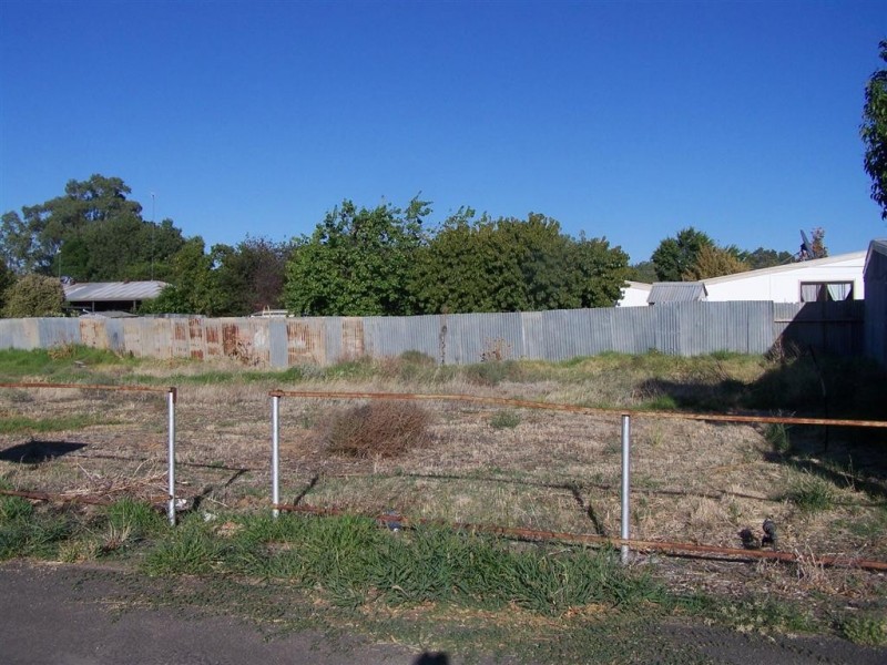 152 Parker, Hay NSW 2711