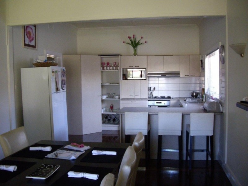 4 Kimberley Avenue, Swan Hill VIC 3585