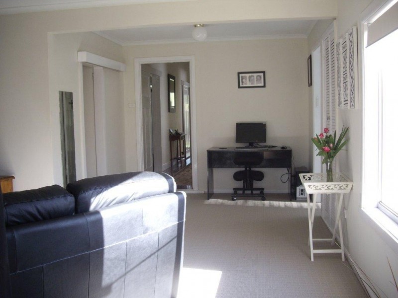 4 Kimberley Avenue, Swan Hill VIC 3585