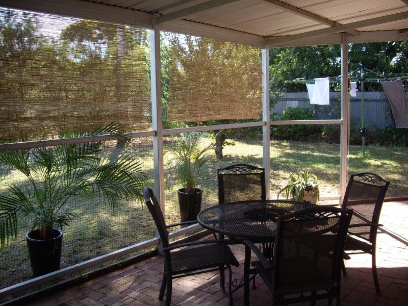 4 Kimberley Avenue, Swan Hill VIC 3585