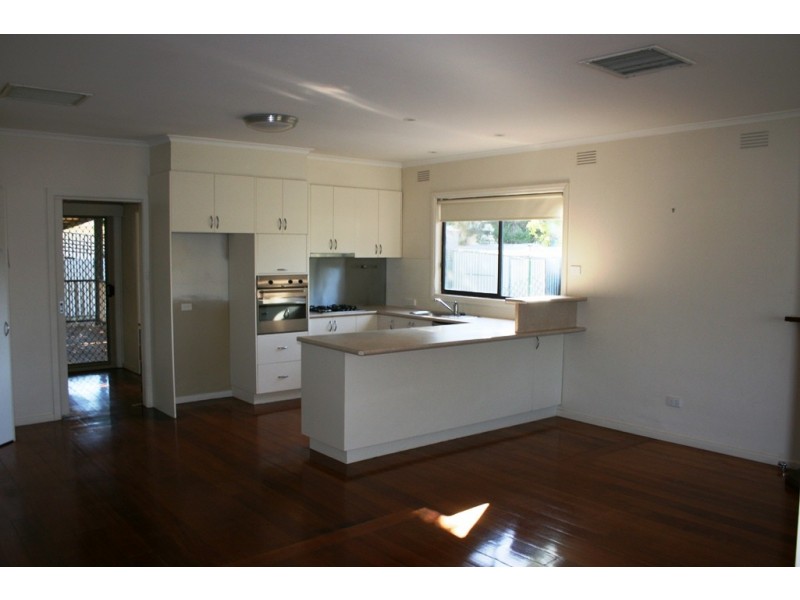 6 Garden Court, Swan Hill VIC 3585