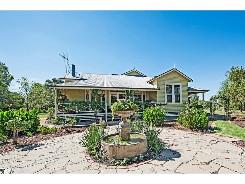 41 Prince Road Murrawee Via, Swan Hill VIC 3585