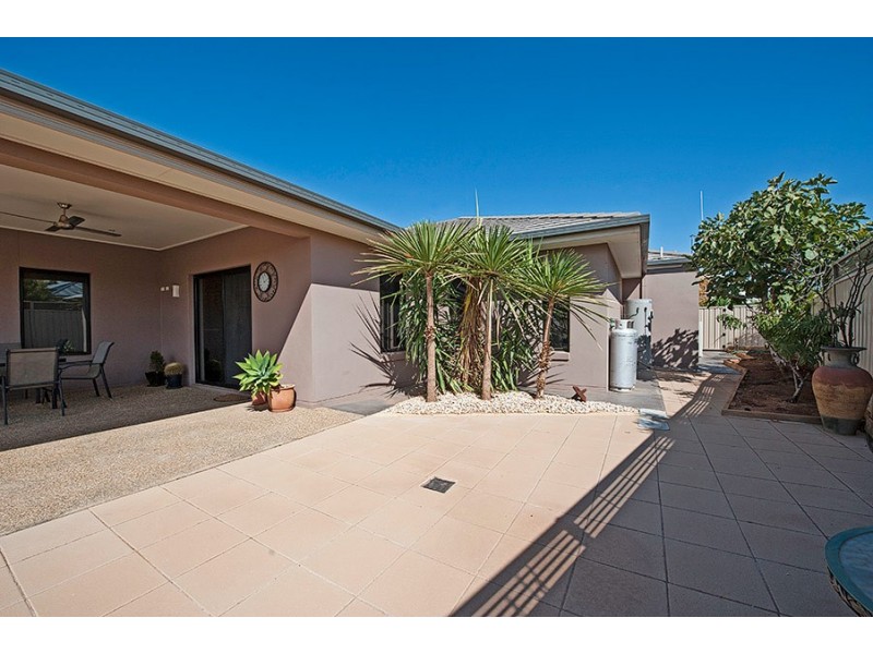 9 Moonah Court, Swan Hill VIC 3585