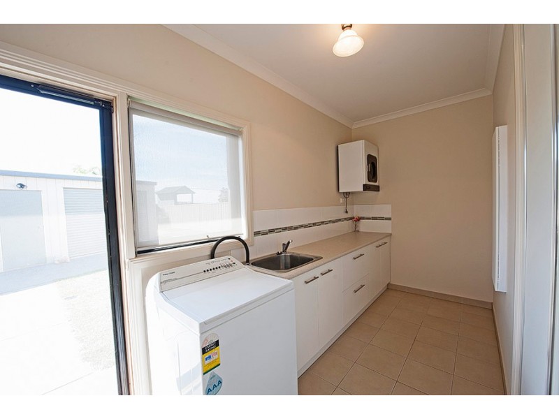 9 Moonah Court, Swan Hill VIC 3585