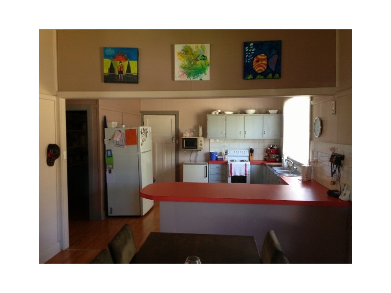 275 MURRAY ST, Finley NSW 2713