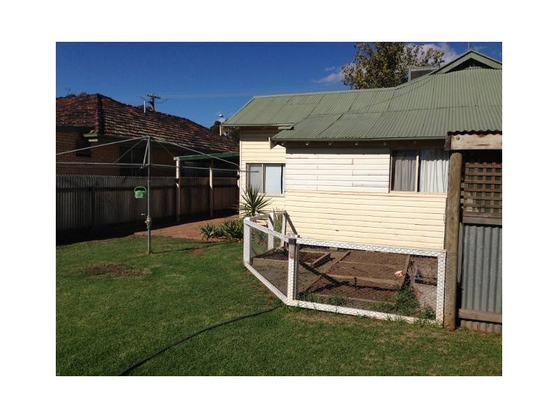 275 MURRAY ST, Finley NSW 2713