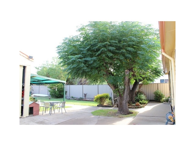 16 El Alamein Avenue, Swan Hill VIC 3585