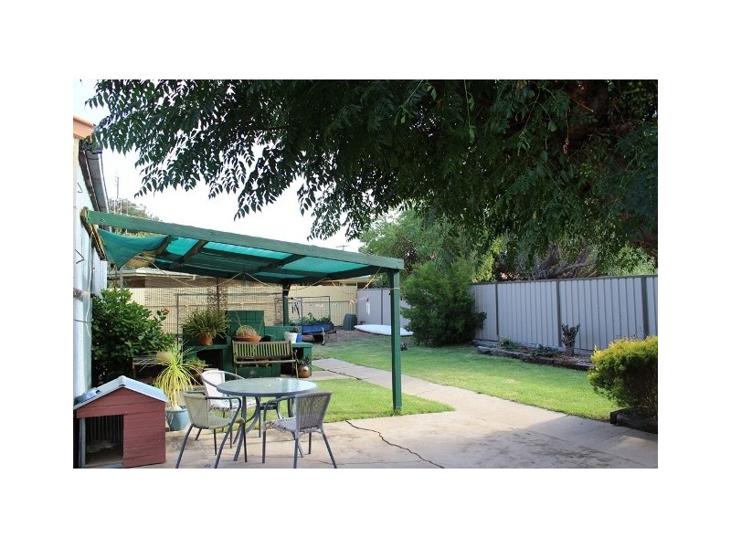 16 El Alamein Avenue, Swan Hill VIC 3585