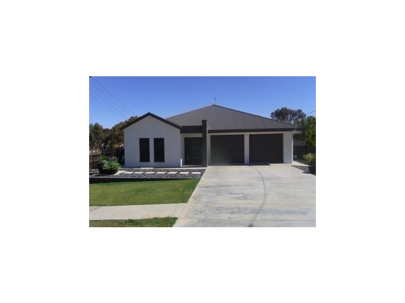 6 Baker Street, Kaniva VIC 3419