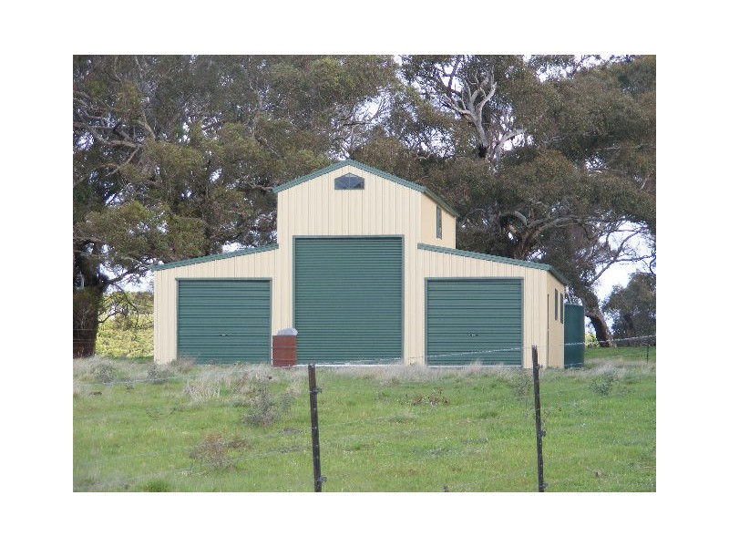 147 Spring Creek Road, Taradale VIC 3447