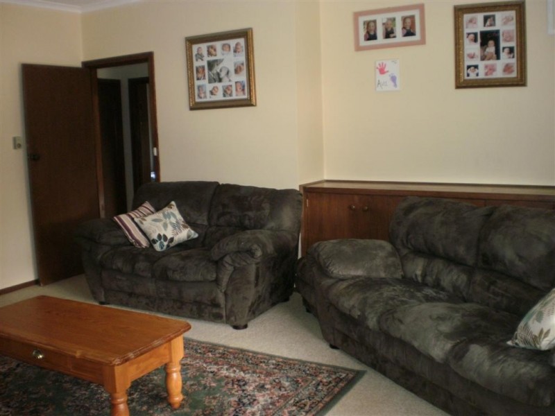 15 Charlton Road, St Arnaud VIC 3478