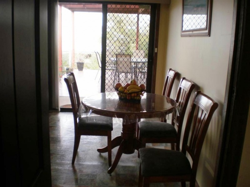 15 Charlton Road, St Arnaud VIC 3478