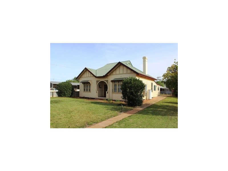 14 Morris Street, Berriwillock VIC 3531