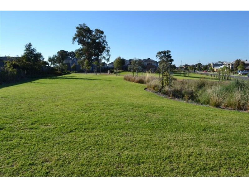 5 Lucerne Street, Mernda VIC 3754