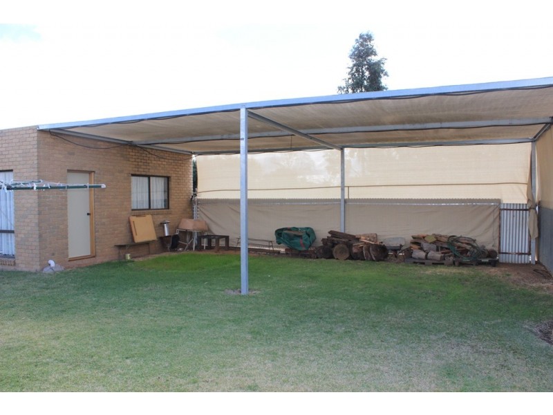 20 Adams Road, Swan Hill VIC 3585