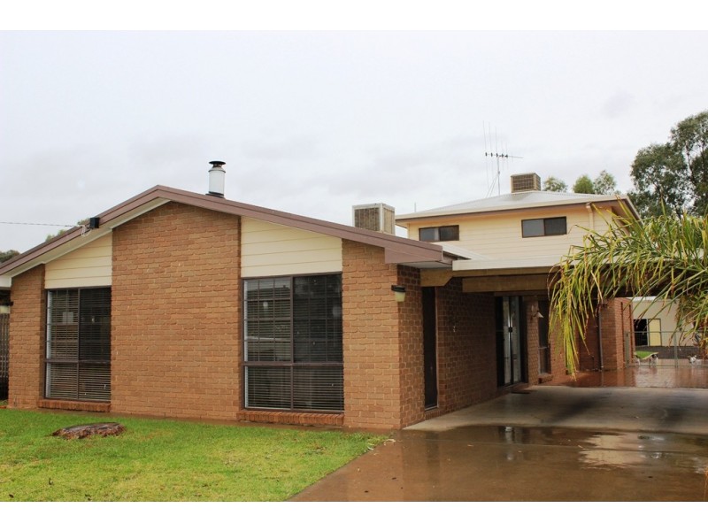23 Ashton Street, Swan Hill VIC 3585