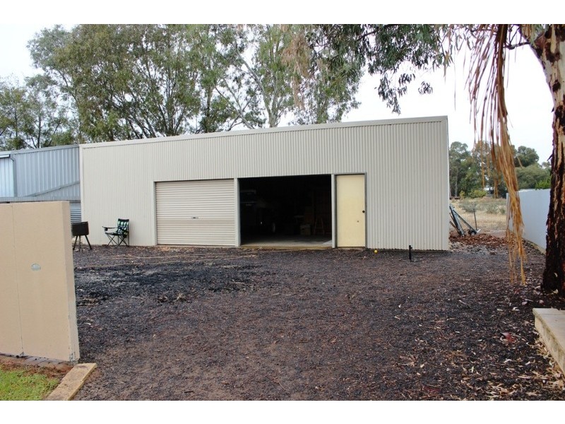 23 Ashton Street, Swan Hill VIC 3585