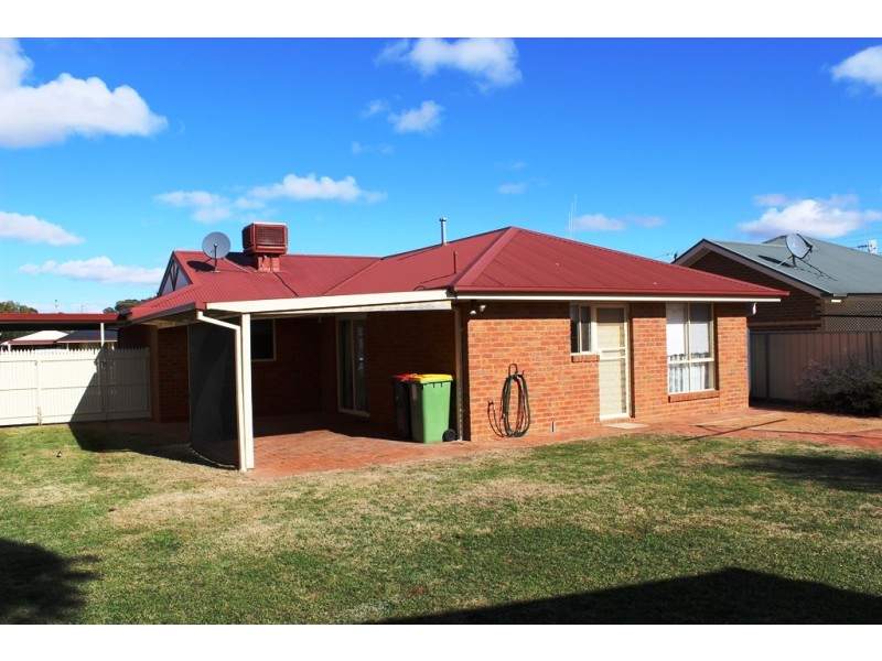 2 Guardian Court, Swan Hill VIC 3585