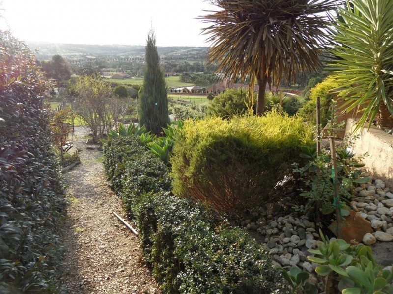 Hidden Valley VIC 3756