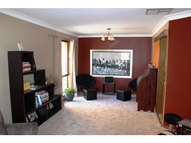 20 Cobham Avenue, Swan Hill VIC 3585