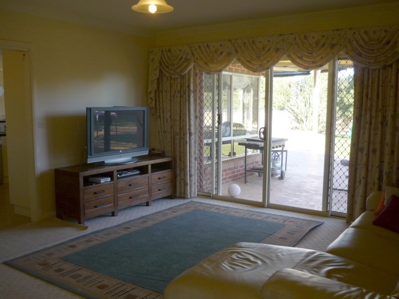 27 Roviras Road, Cohuna VIC 3568