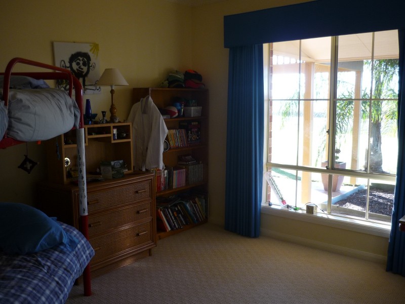 27 Roviras Road, Cohuna VIC 3568