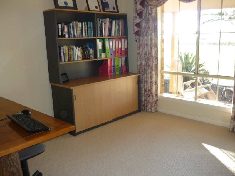 27 Roviras Road, Cohuna VIC 3568