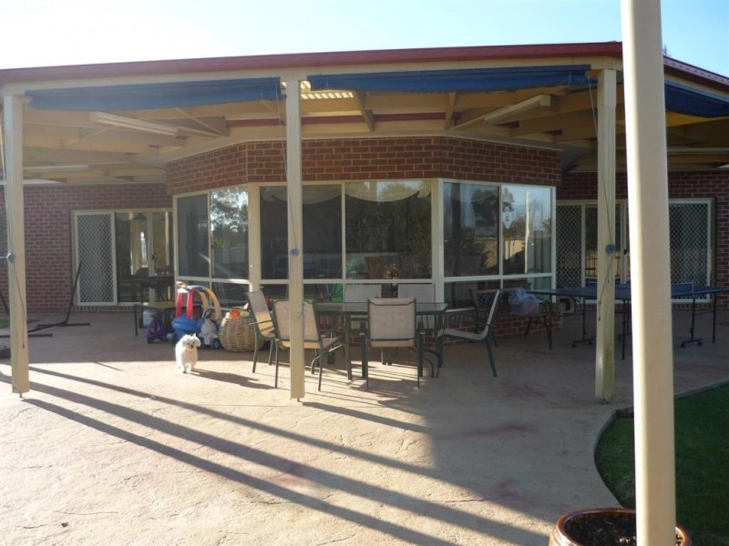 27 Roviras Road, Cohuna VIC 3568