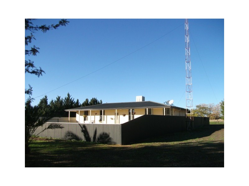 00 Newmarket Station, Hay NSW 2711