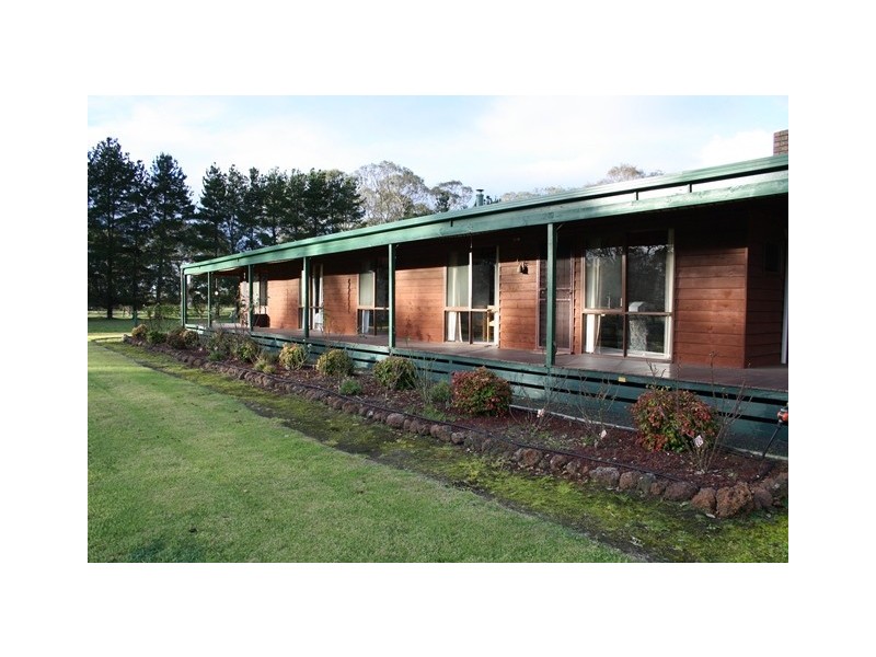 63 Powers Creek Road, Edenhope VIC 3318