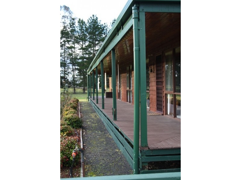 63 Powers Creek Road, Edenhope VIC 3318