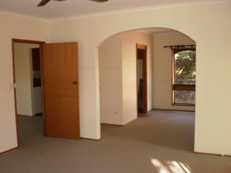 . Powell Street, St Arnaud VIC 3478