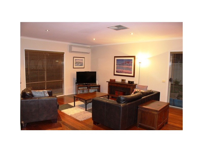 26 Goldfinch Court, Swan Hill VIC 3585