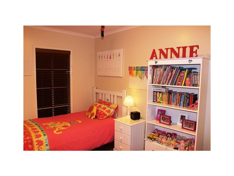 26 Goldfinch Court, Swan Hill VIC 3585