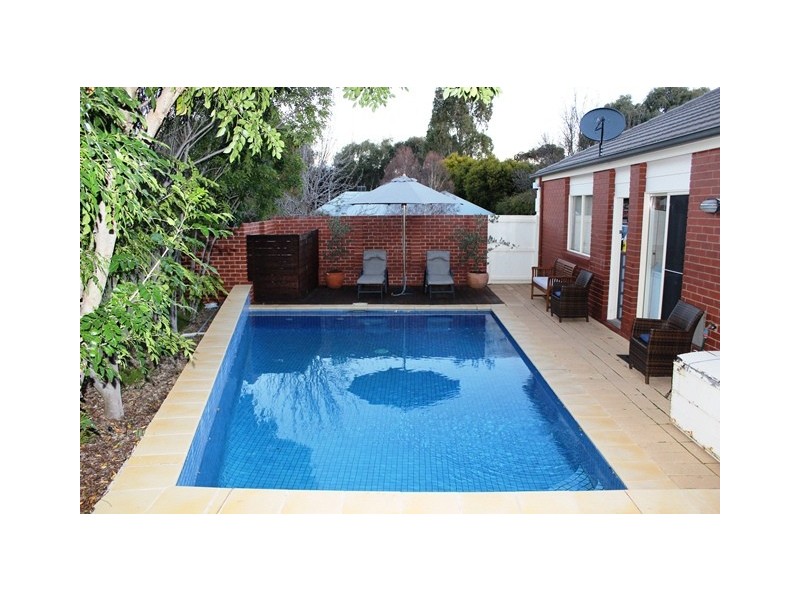 26 Goldfinch Court, Swan Hill VIC 3585