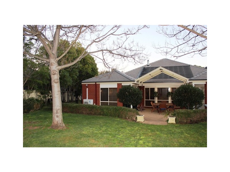 26 Goldfinch Court, Swan Hill VIC 3585