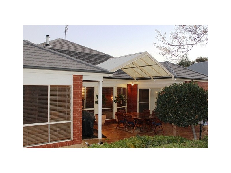 26 Goldfinch Court, Swan Hill VIC 3585