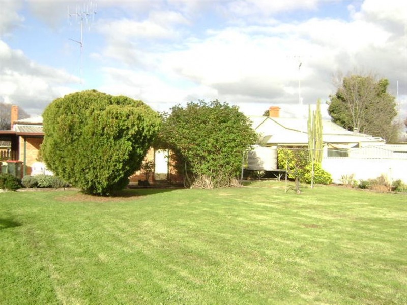 60 Fitzroy Street, Kerang VIC 3579